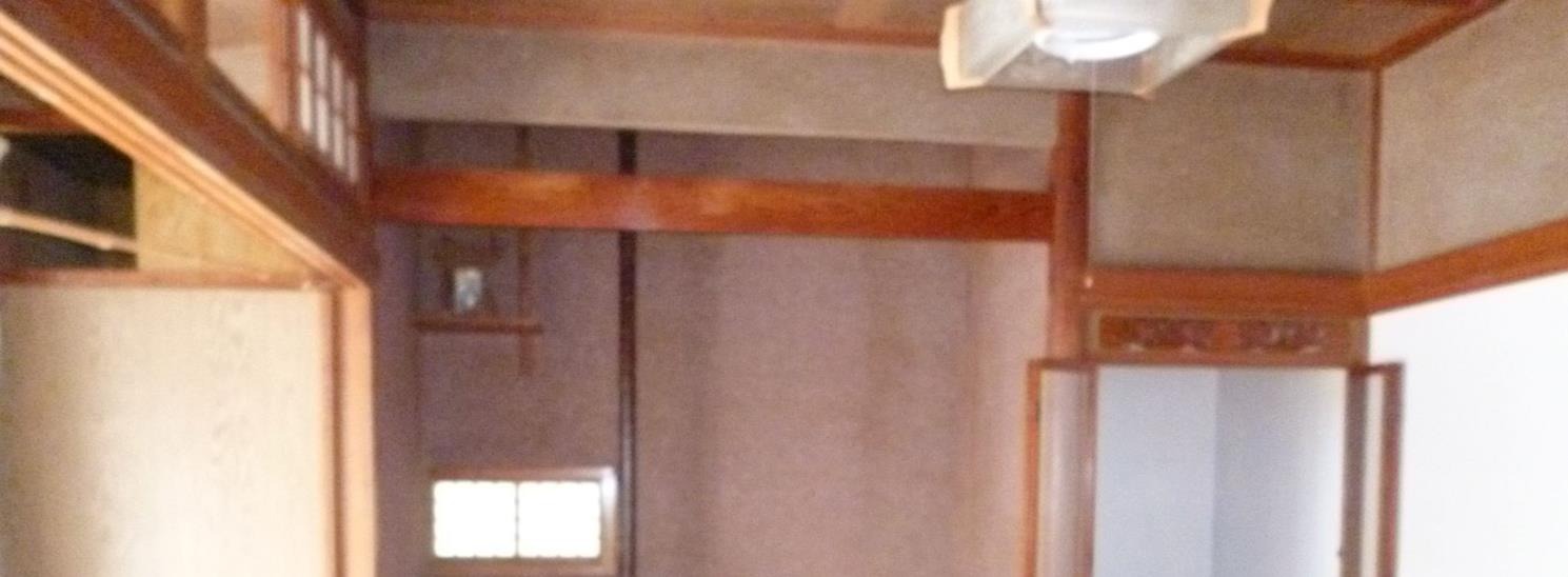 1960s wood house in Hamada, Ichikikushikino