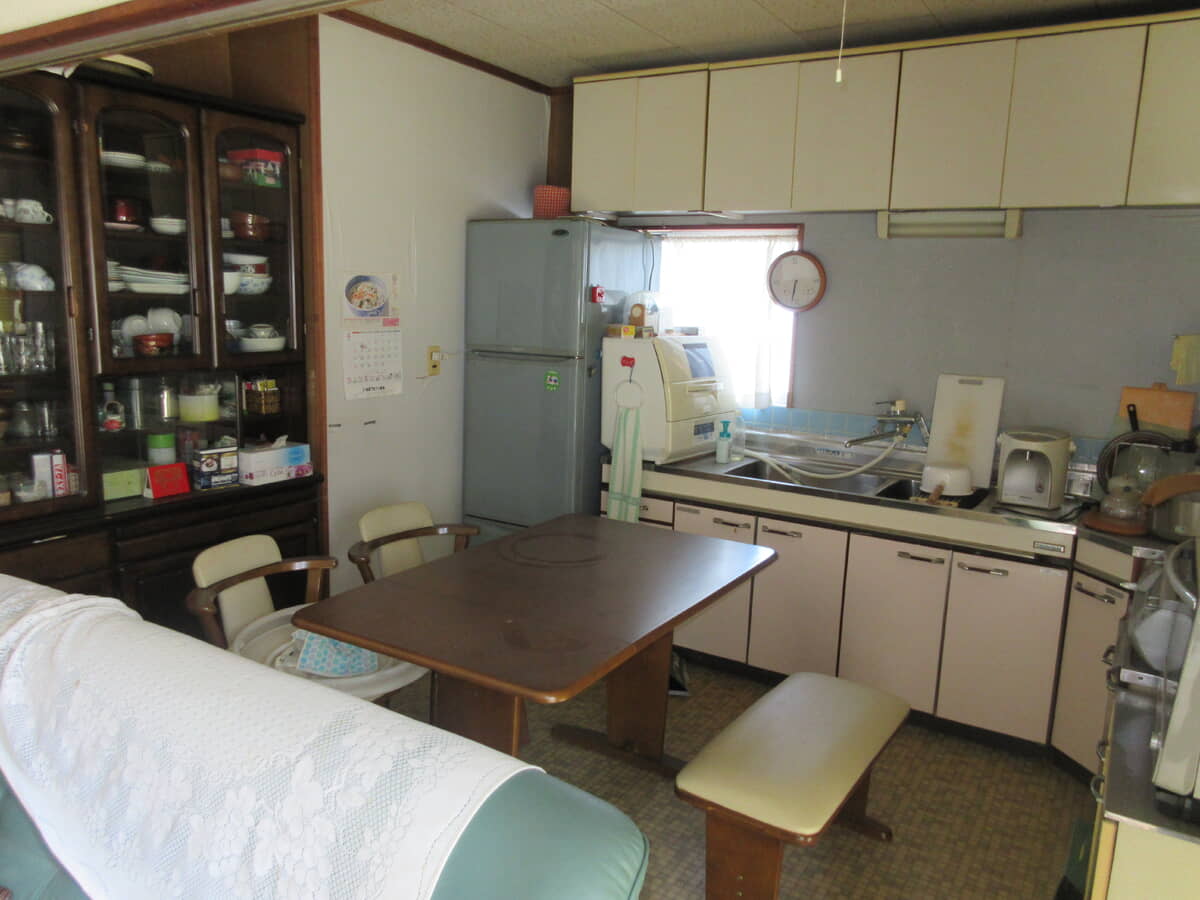 1970s wood house, 1-min walk to station, Hiroshima
