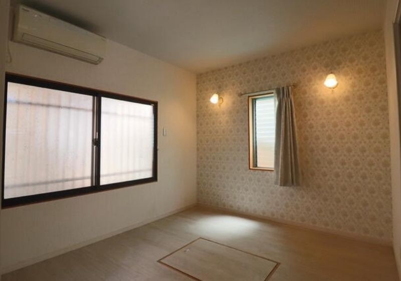 Wood house, 11-min walk to station, Kagawa