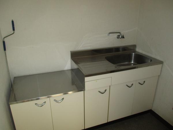 1990s wood house, 3-min walk to station, Okayama