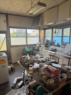 1960s wood house, 20-min walk to station, Miyagi