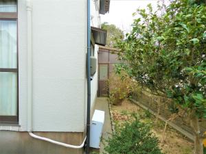 1970s wood house, 20-min walk to station, Shimane