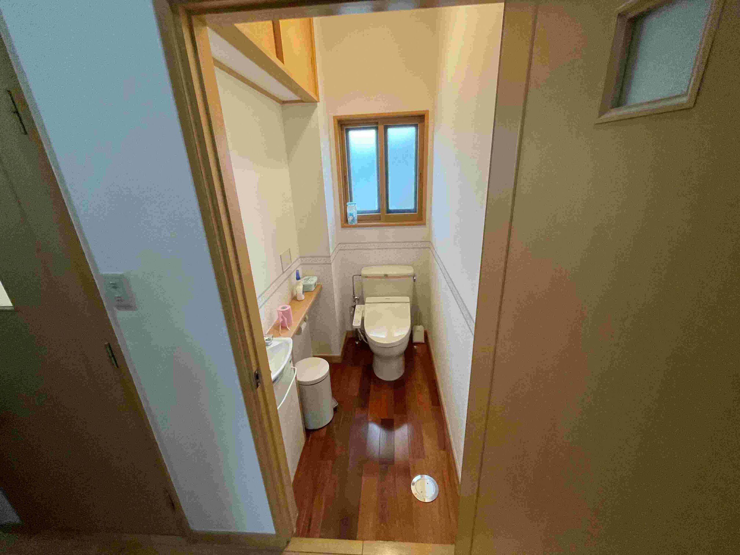 2000s wood house on a large plot in Kitakami