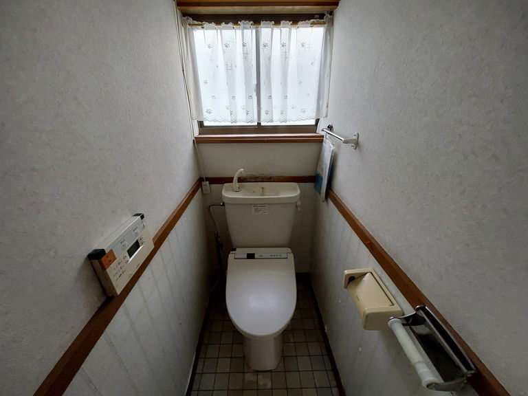 1970s wood house in Aomori