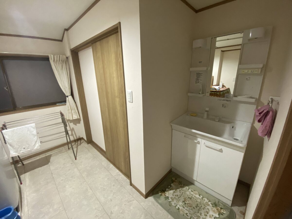 Wood house on a large plot in Hyogo