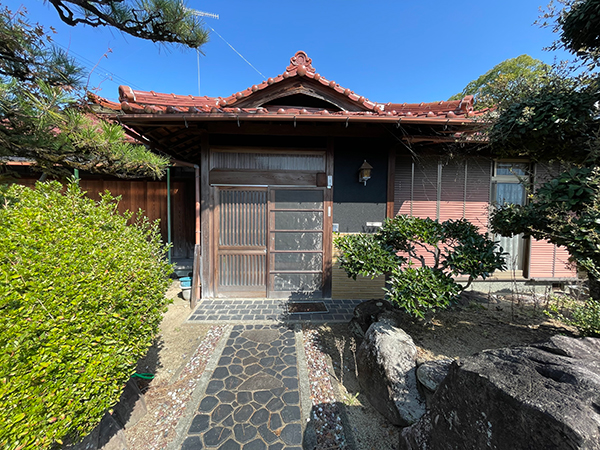 1960s wood house, 3-min walk to station, Wakayama