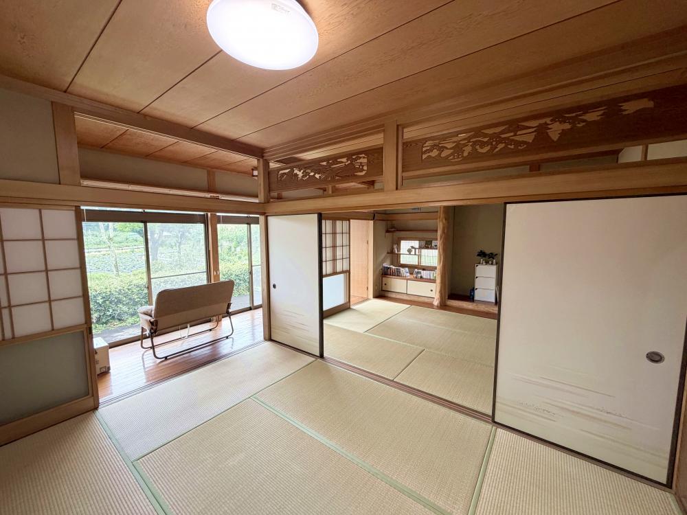 1990s wood house in Hamada, Kanoya, farmland, approval needed