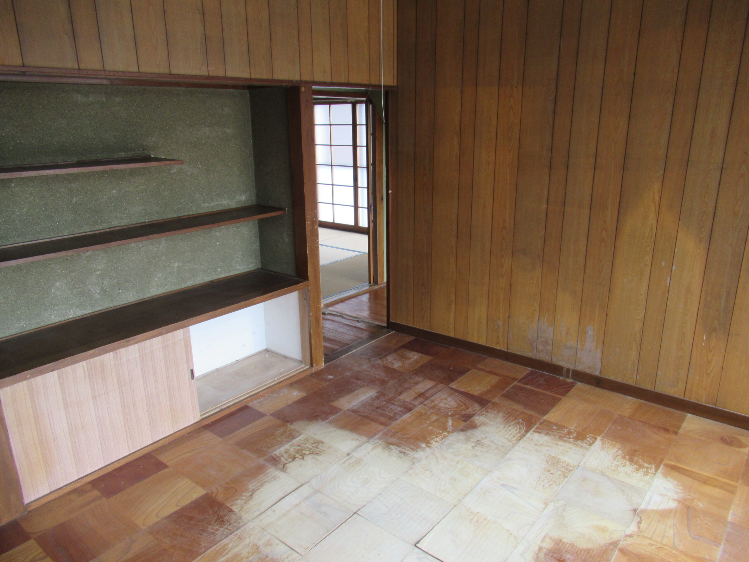 1960s wood house in Aomori
