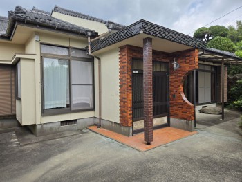 1980s wood house in Kaseda, Minamisatsuma