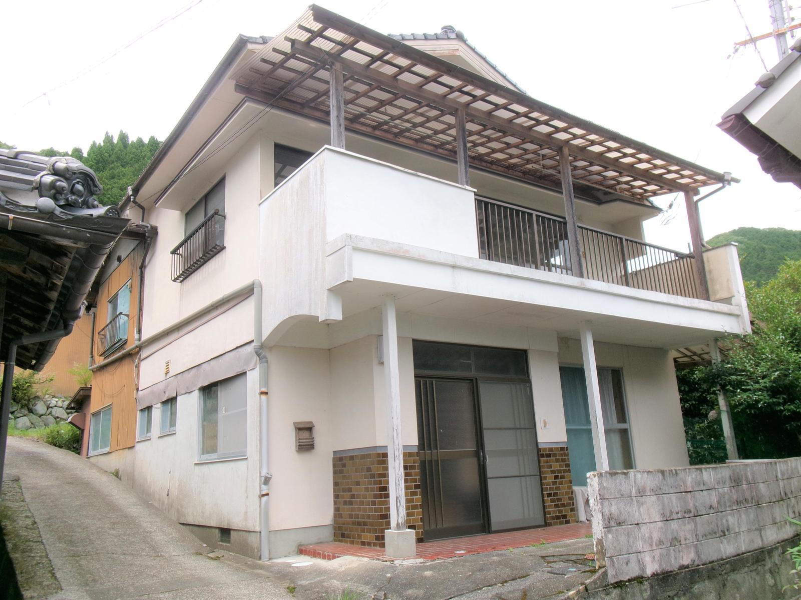 1960s wood house, 4-min walk to station, Hyogo