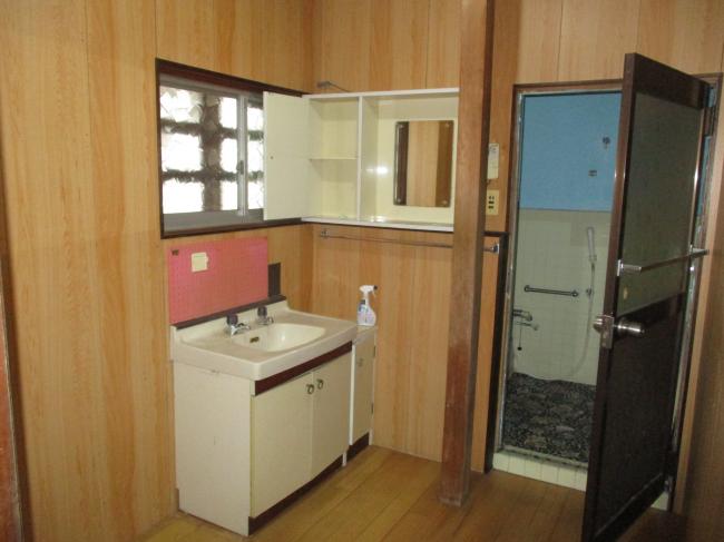 1970s wood house in Okayama