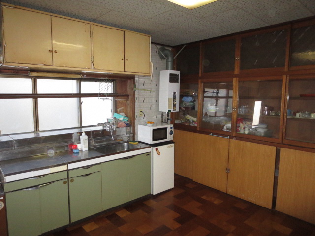1970s house, 19-min walk to station, Shizuoka