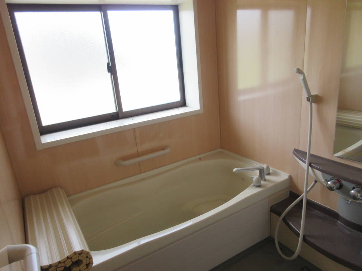 1970s wood house, 19-min walk to station, Hiroshima