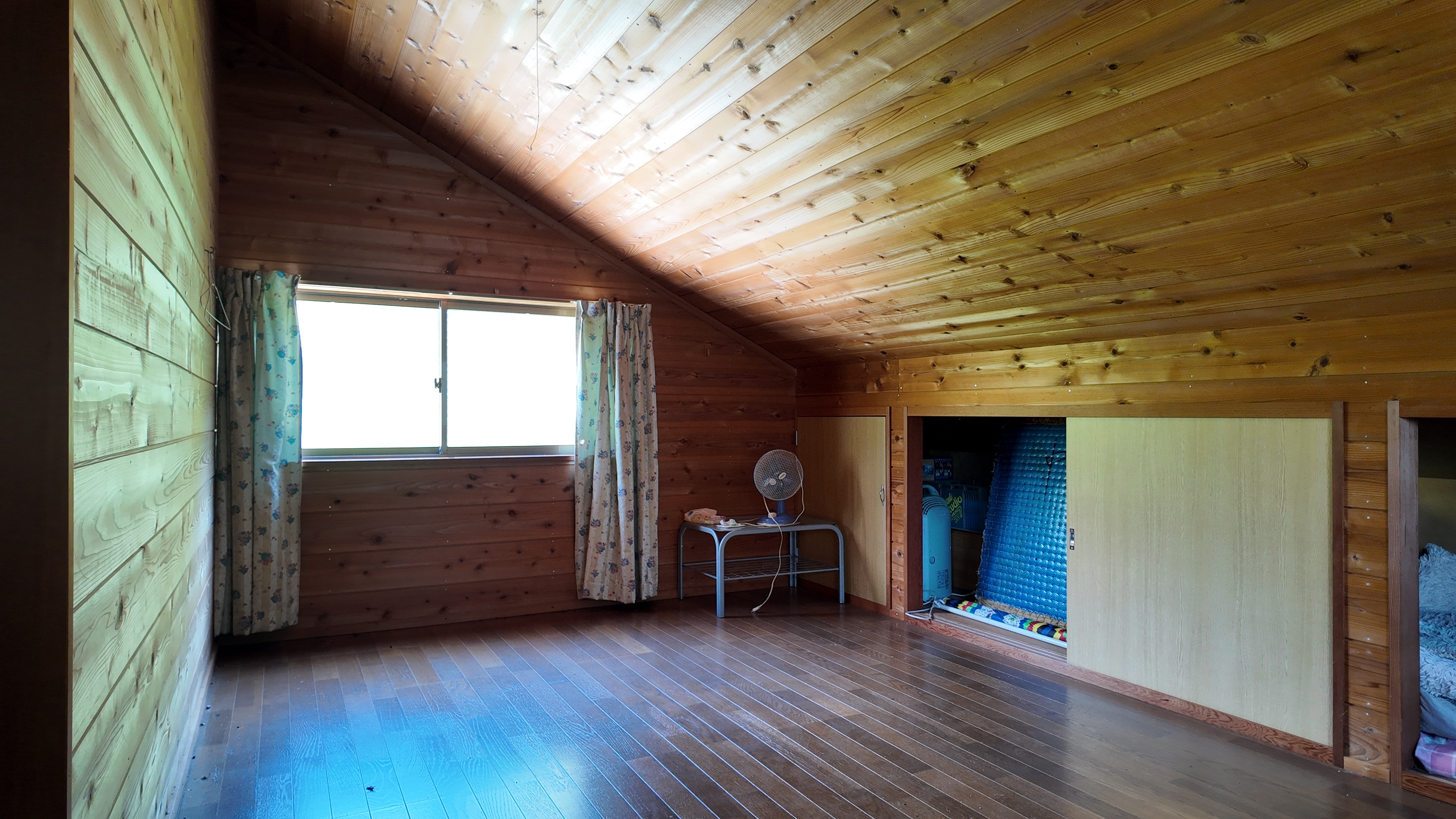 1990s wood house in Yamanashi