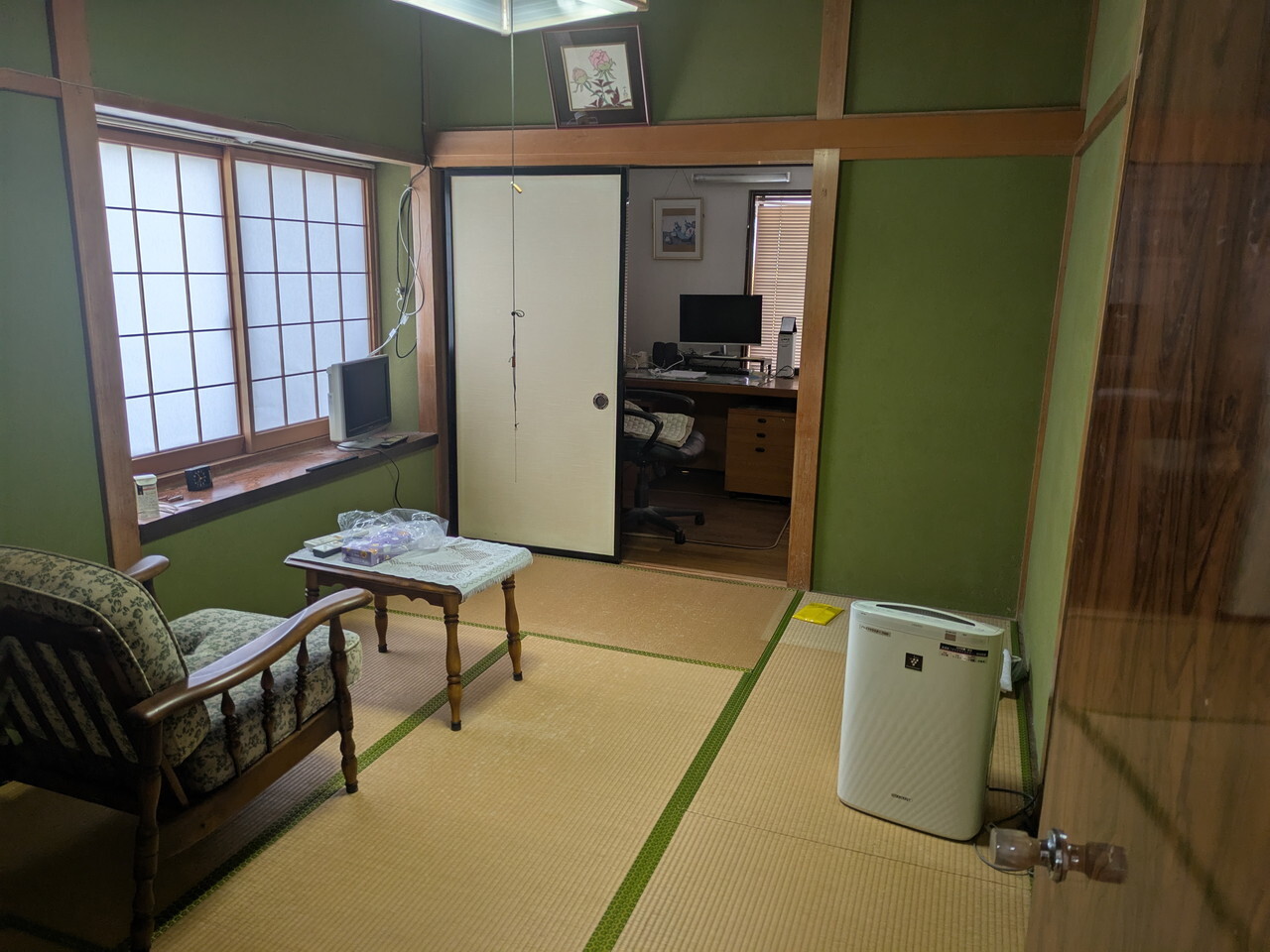 1990s wood house, 9-min walk to station, Ishikawa