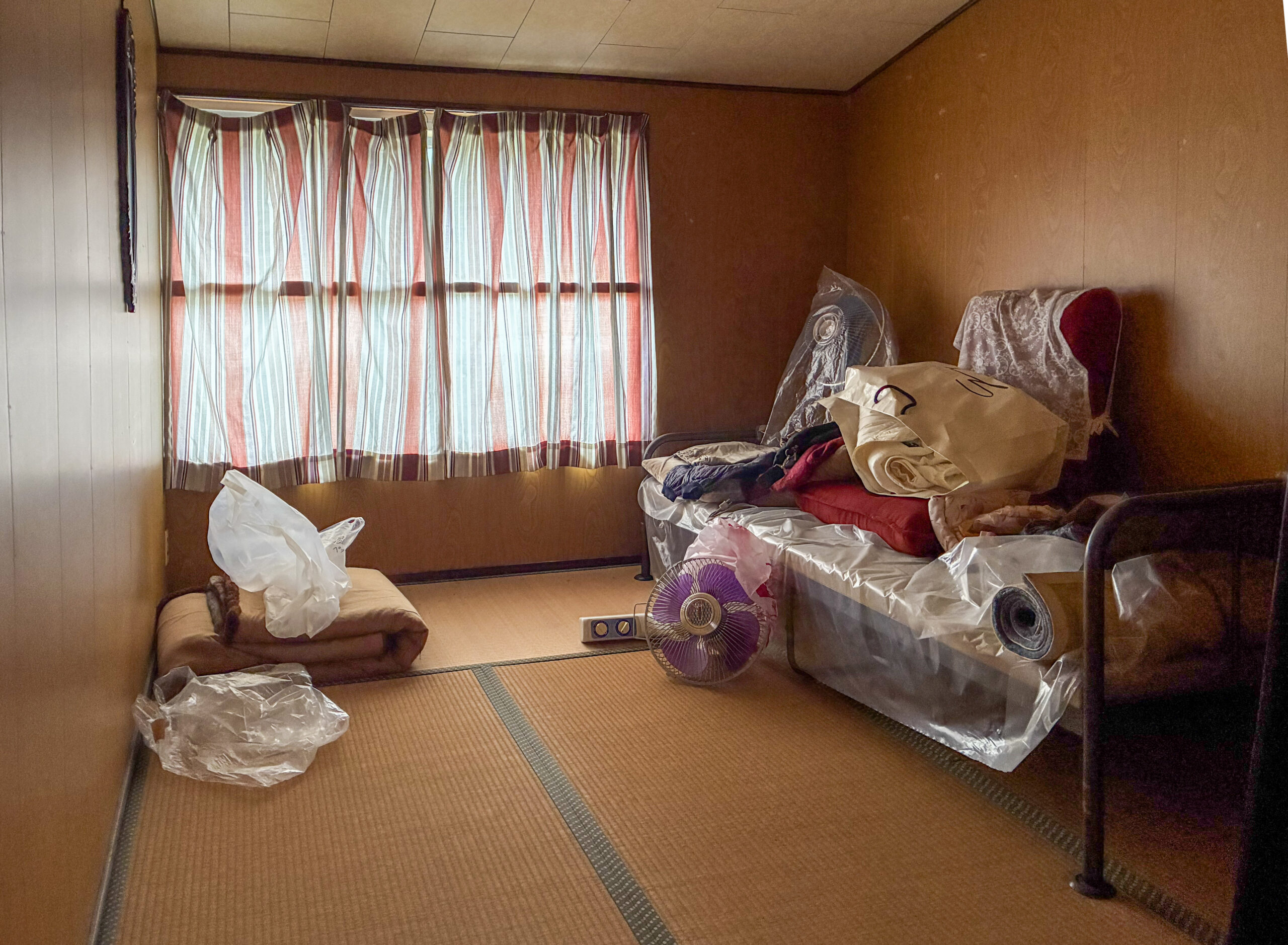 1970s wood house on a large plot in Matsusaka Kahada