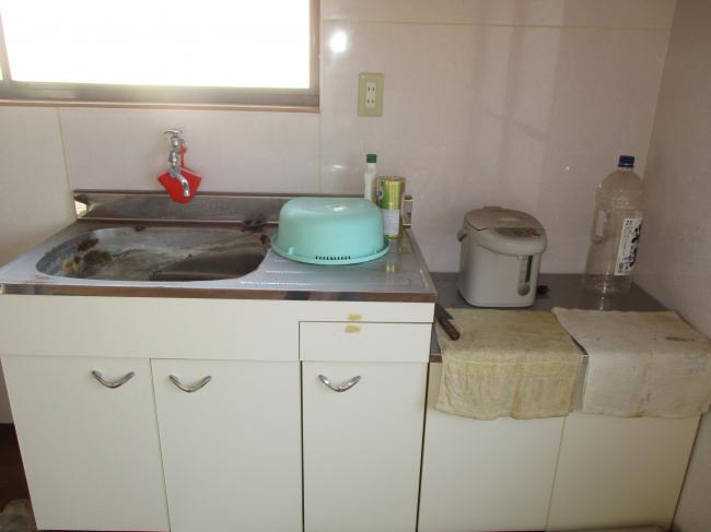 1960s wood house, 17-min walk to station, Okayama