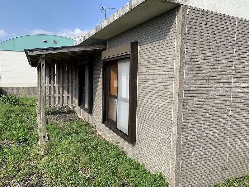Wood house in Serikaku, China