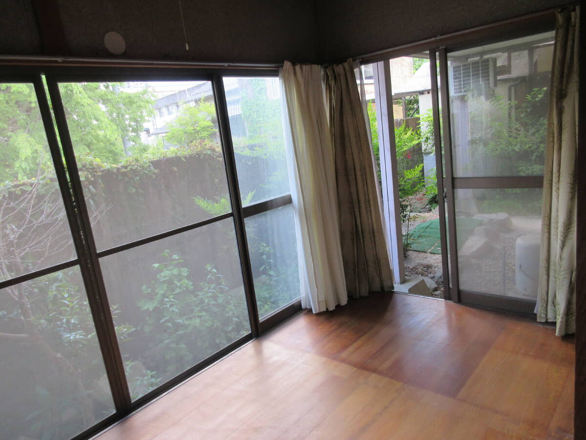 1960s wood house, 11-min walk to station, Hiroshima