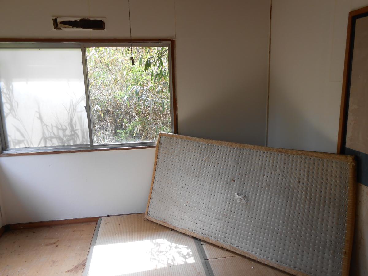 1970s steel-frame house in Yosano
