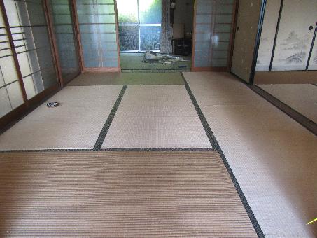 1970s wood house in Oita