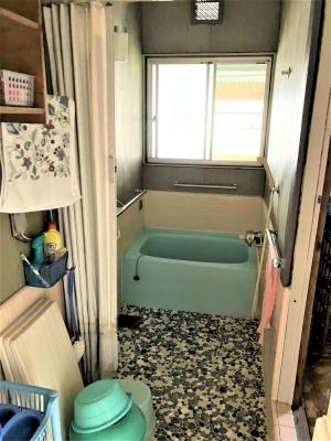 1930s wood house, 16-min walk to station, Shimane