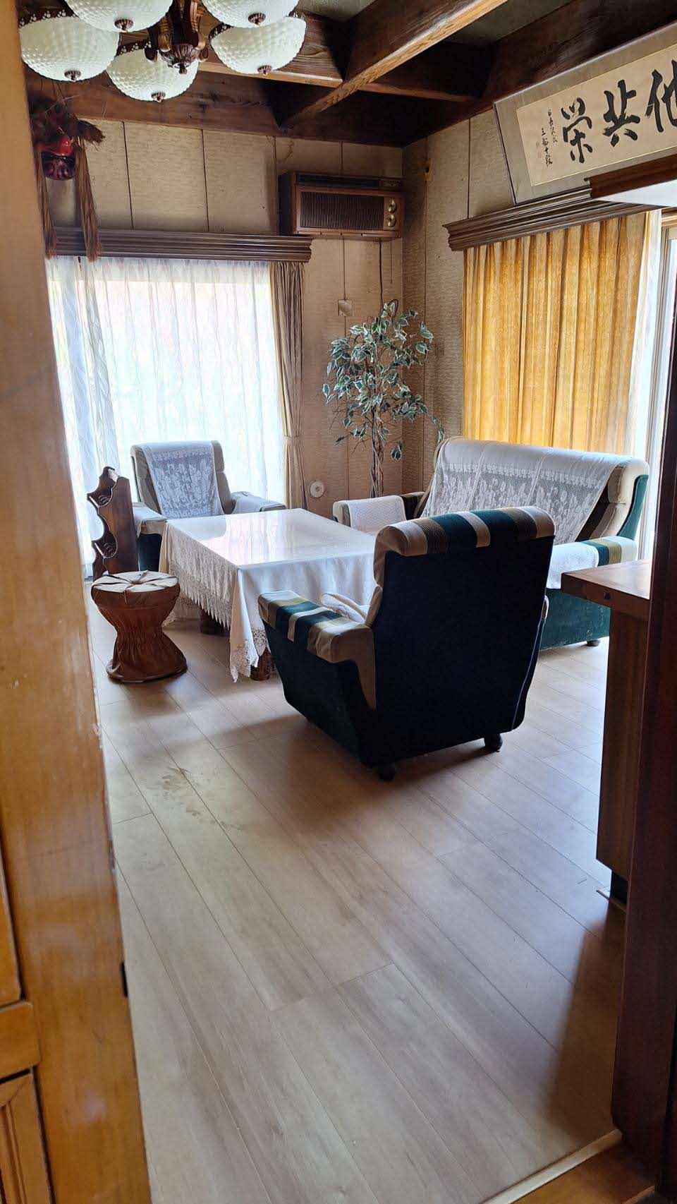 1960s wood house on a large plot in Iwate