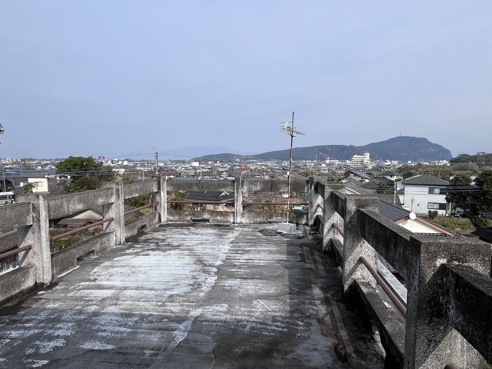 1970s house near the coast in Togata, Ibusuki