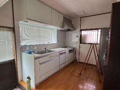 1970s wood house, 12-min walk to station, Hyogo