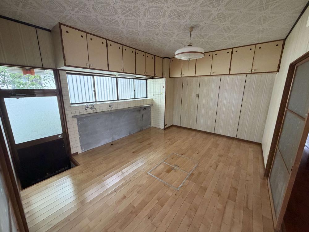 1980s wood house in Kanoya, Kagoshima