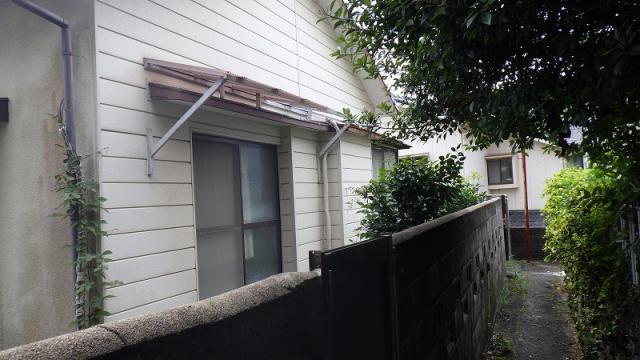 1960s wood house, 16-min walk to station, Nagasaki