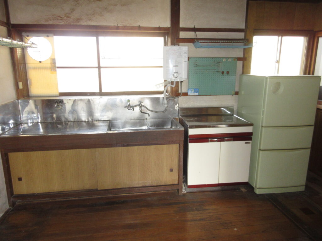 Vacant House (Sale) [No. 334] Shimogo 4.98 Million Yen, Built Showa 42, Land 329.89 ㎡, Building 116.77 ㎡
