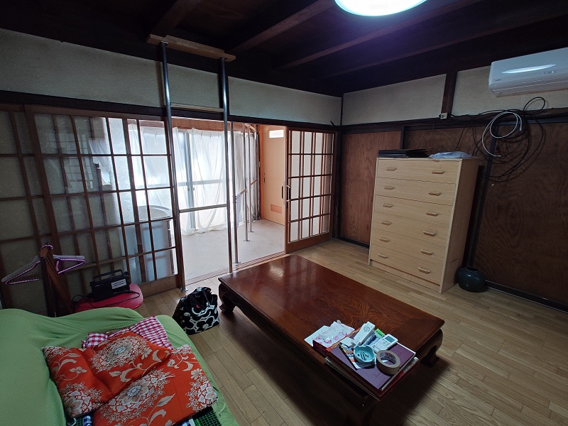 1920s wood house, 14-min walk to station, Tottori