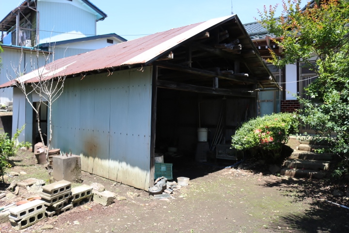 1970s wood house, 5-min walk to station, Tochigi