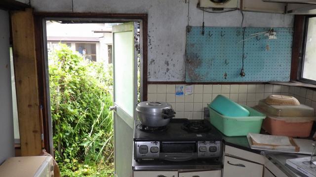 Wood house, 20-min walk to station, Nagasaki