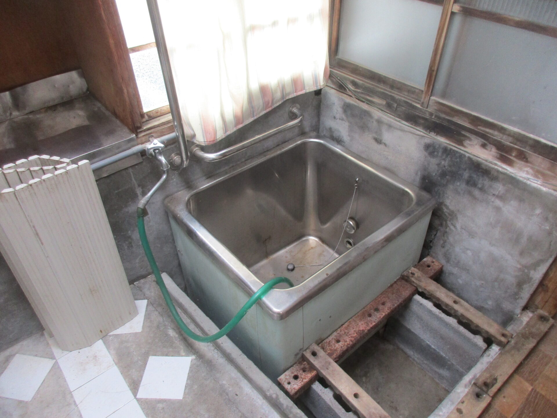 1960s wood house in Shizuoka