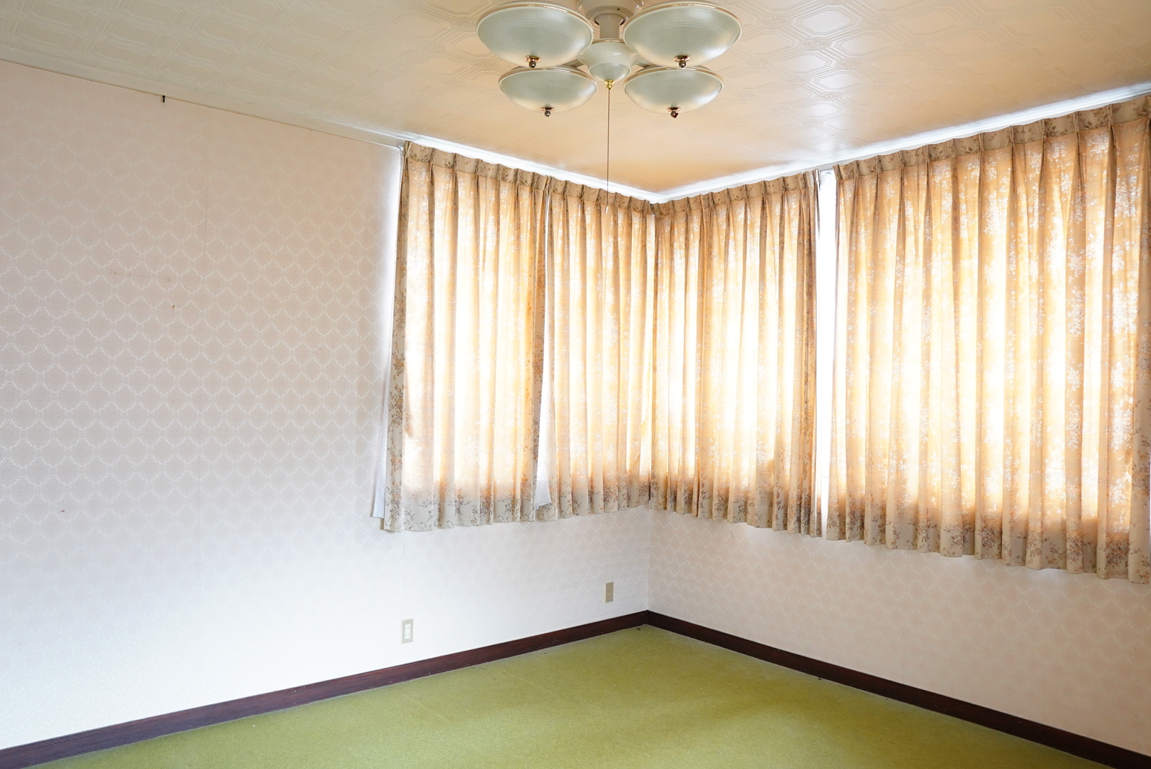 House, 11-min walk to station, Toyama