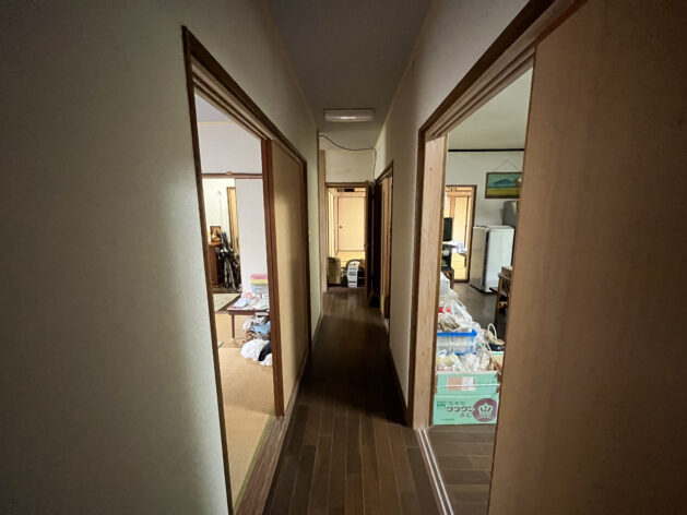 1980s wood house in Ehime