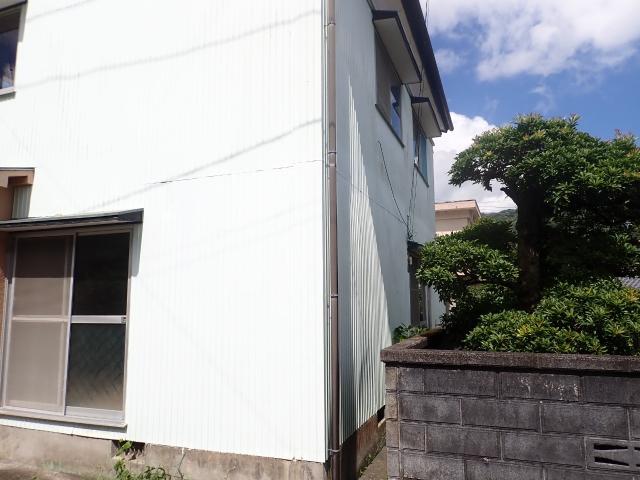 1970s wood house in Oita