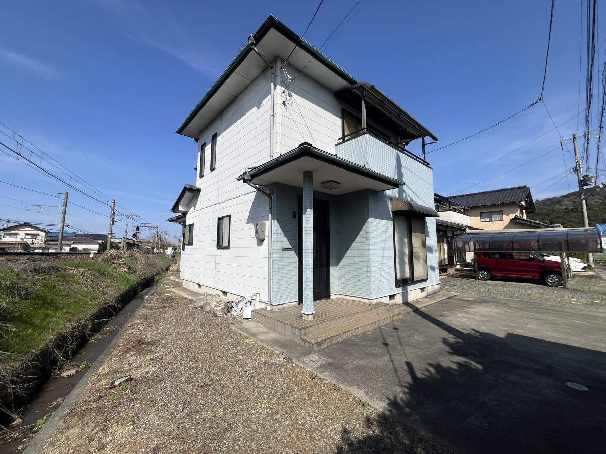 1990s wood house, 14-min walk to station, Kyoto