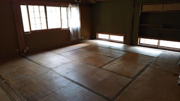 1970s steel-frame house in Hyogo