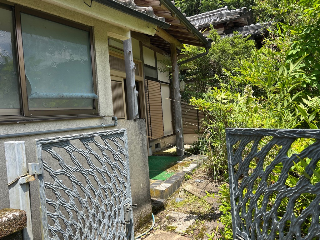 1980s wood house in Nara