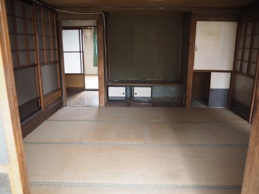 House, 15-min walk to station, Nagano