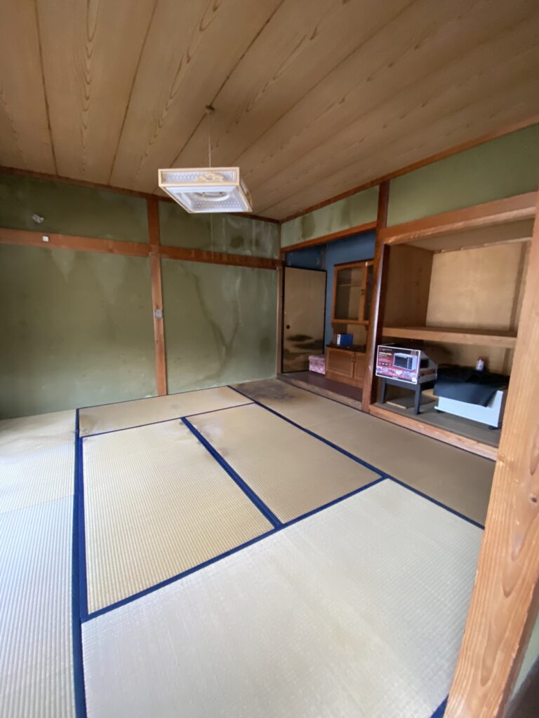1970s wood house in Shimane