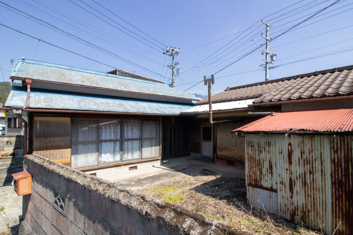 1970s wood house in Matsusaka Kahada