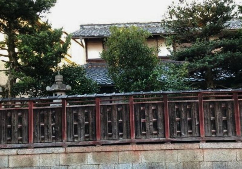 House with storehouses in Shiga