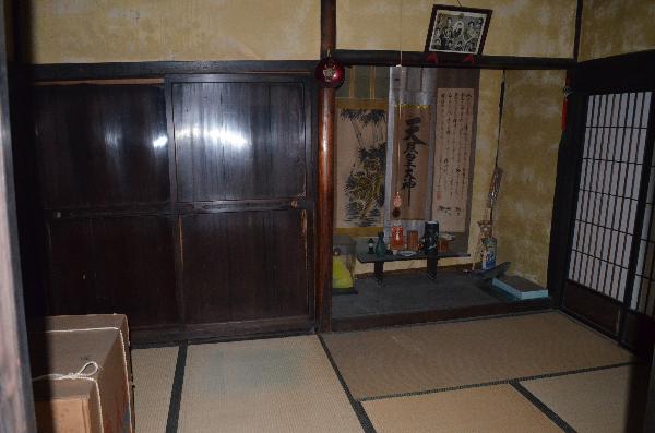 1980s wood house with outbuildings in Hyogo