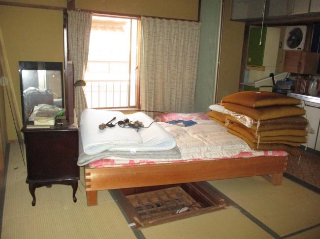1970s wood house in Okayama
