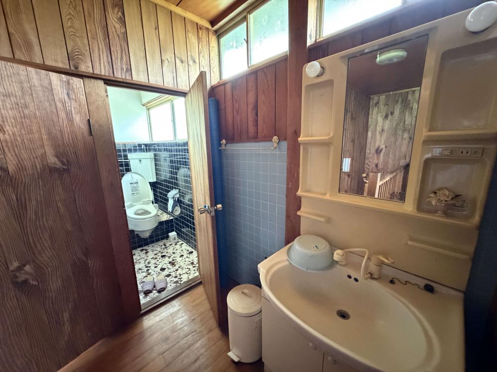 1970s wood house in Kanoya, Kagoshima