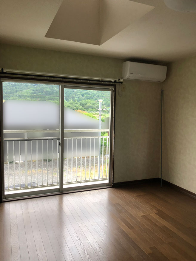 1990s steel-frame house in Hiyoshi, Nantan